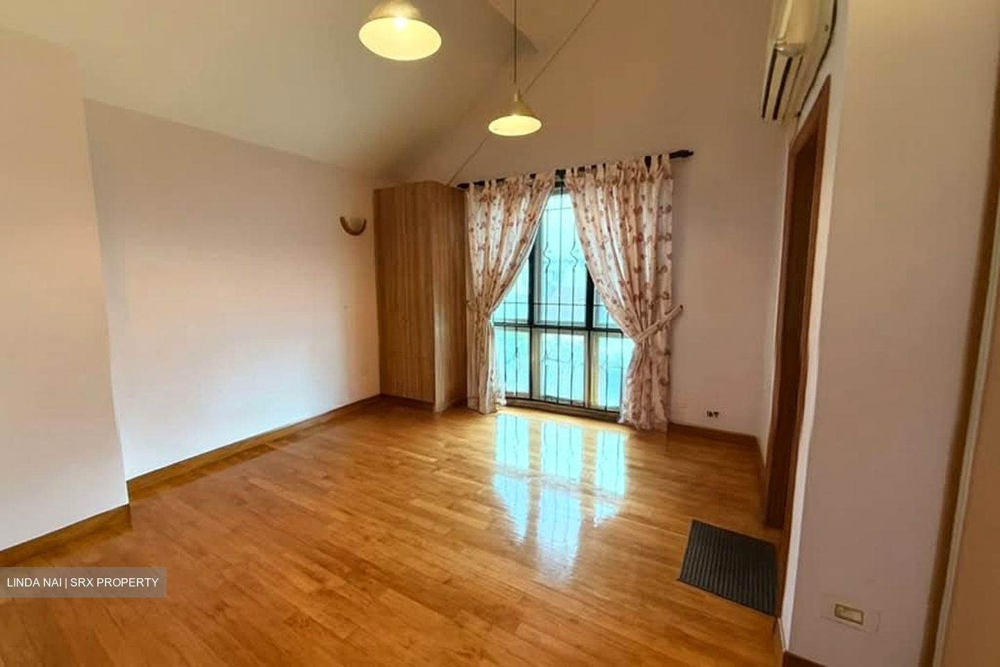 Serangoon Garden Estate (D19), Semi-Detached #557286541